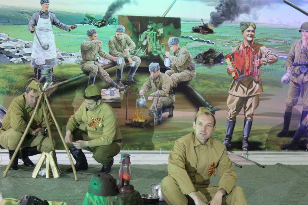 В преддверии Дня Победы в КуZбассе проходят тематические спектакли, экспозиции, встречи с ветеранами