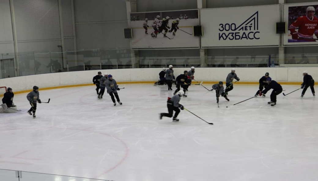 Хоккеисты Узбекистана и КуZбасса проведут матчи в Кемерове