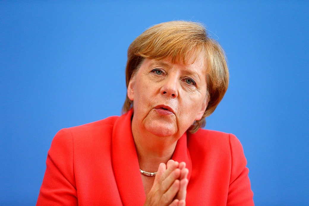 Меркель убеждена, что прочный мир в Европе может быть достигнут только при участии России