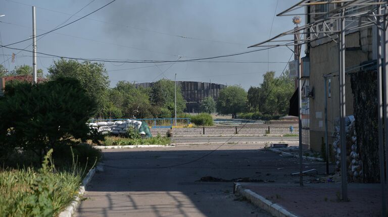 Военные ВСУ сдаются в плен у Лисичанска и Северодонецка, сообщили в ЛНР
