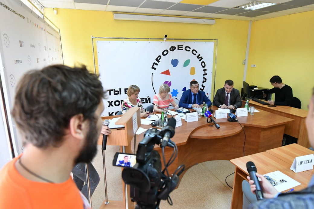 В Новокузнецке обсудили новые направления работы учреждений среднего профессионального образования КуZбасса