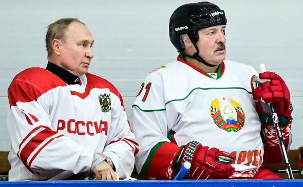 Кремль ответил Ниинистё, что Путину хватает партнеров по хоккею