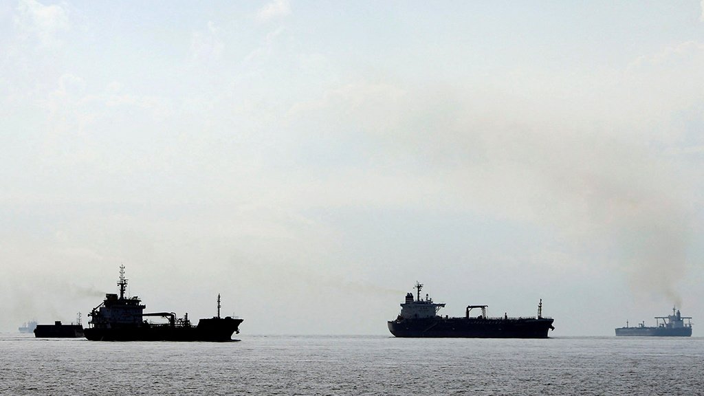 Россия потребовала от Индии объяснить задержание судна с военным грузом