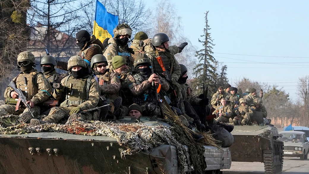 Украинские военные в российской форме грабили дома в Славянске