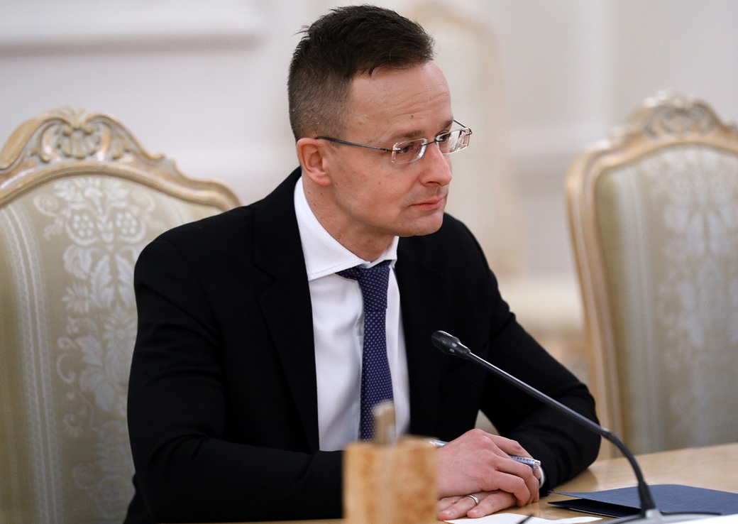 Глава МИД Венгрии заявил, что Европа противоречит сама себе по газу