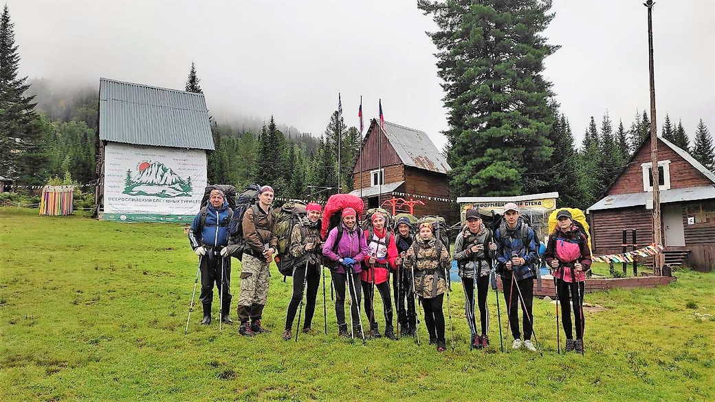 Всероссийский слет юных туристов стартовал в КуZбассе