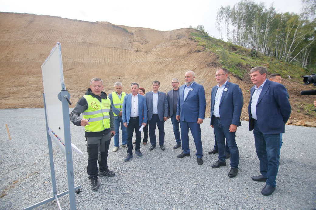 Губернатор КуZбасса проинспектировал ход работ по строительству северо-западного обхода Кемерова