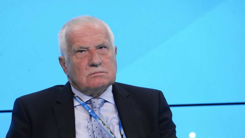 Экс-президент Чехии вступился за Россию