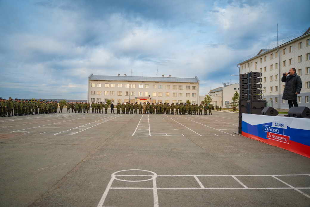 В Юргинской военной части состоялся концерт для мобилизованных «Мы вместе»