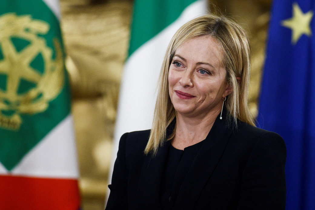 Премьер-министр Италии обвинила Макрона в предательстве