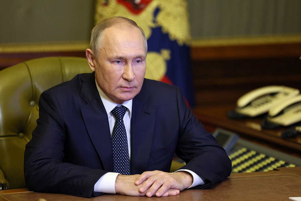 Путин поздравил российских таможенников с профессиональным праздником