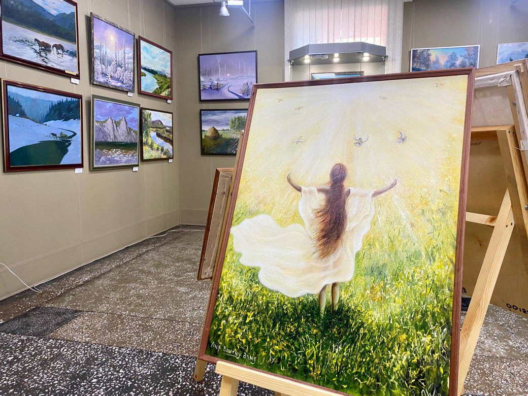Выставка «Художники КуZбасса — Донбассу!» открылась в Прокопьевске