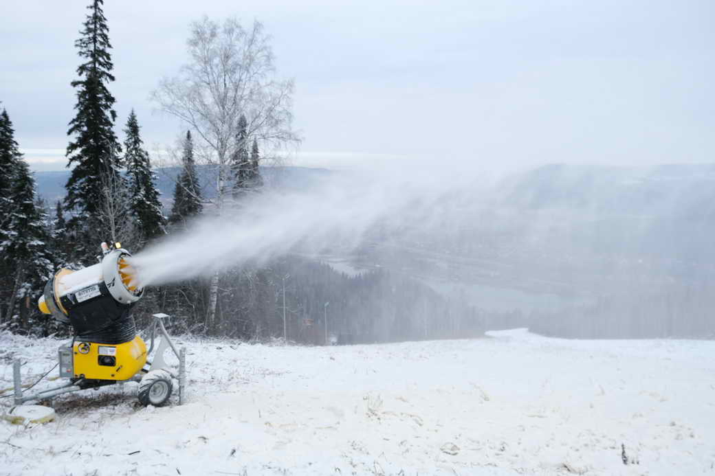 Журналисты и блогеры оценили подготовку к горнолыжному сезону туристических объектов в Междуреченске и Мысках