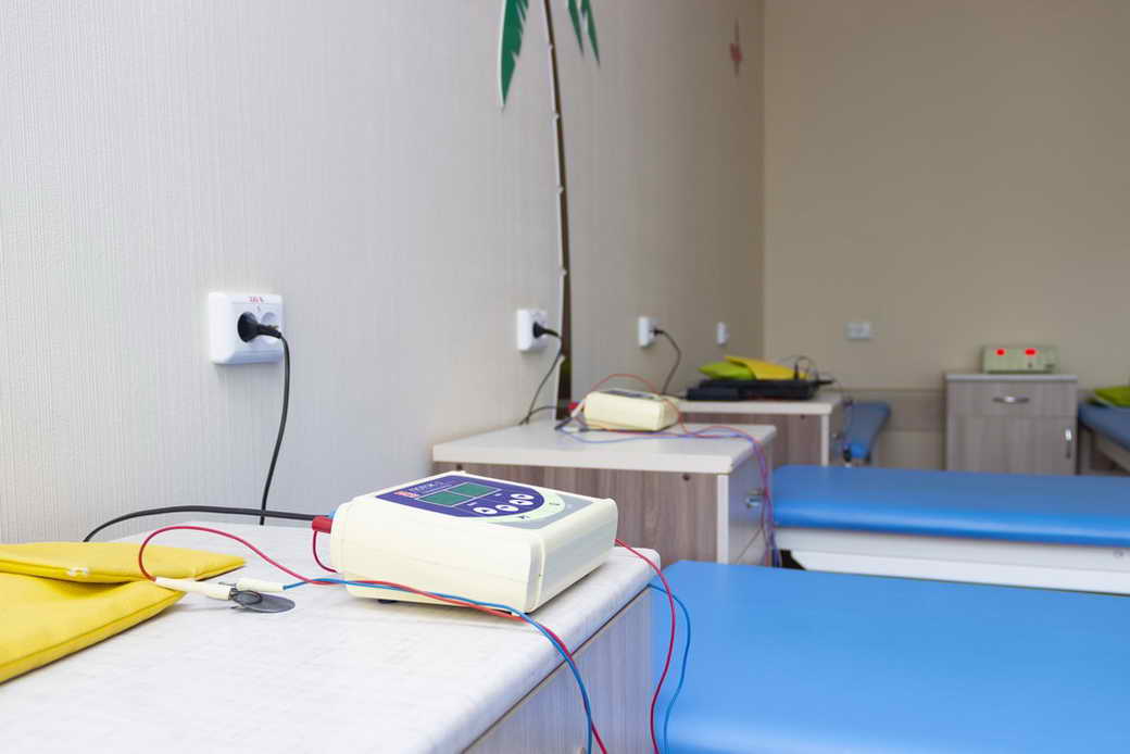 Поддерживающая терапия и восстановление после травм: для здоровья кузбассовцев больницы и поликлиники оснащают новейшим оборудованием