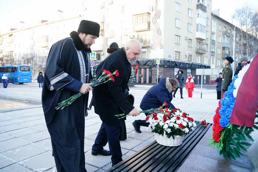 В КуZбассе проходят памятные мероприятия ко Дню Неизвестного Солдата