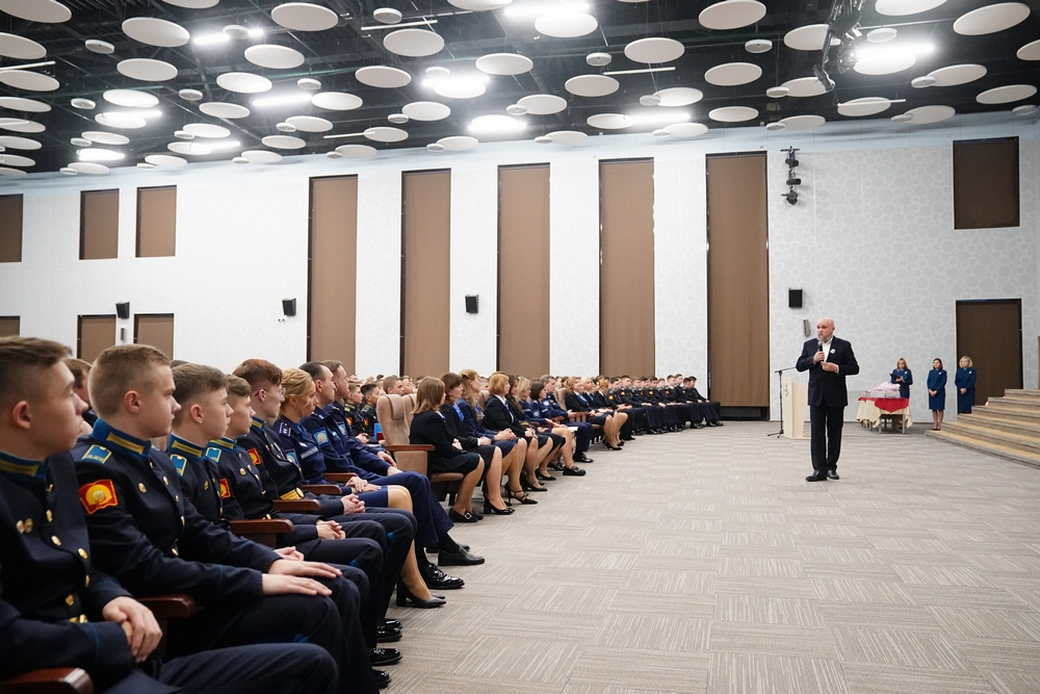 Сергей Цивилев: Кемеровское президентское кадетское училище – гордость России и пример патриотического воспитания молодежи Сергей Цивилев: Кемеровское президентское кадетское училище – гордость России и пример патриотического воспитания молодежи