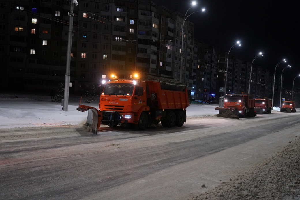 С начала снегоуборочного сезона с автомобильных дорог и дворовых территорий КуZбасса вывезено 340 тысяч кубометров снега