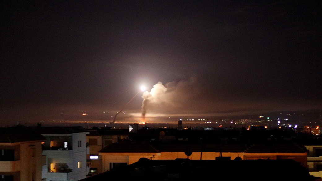 Аэропорт Дамаска вышел из строя из-за израильской ракетной атаки