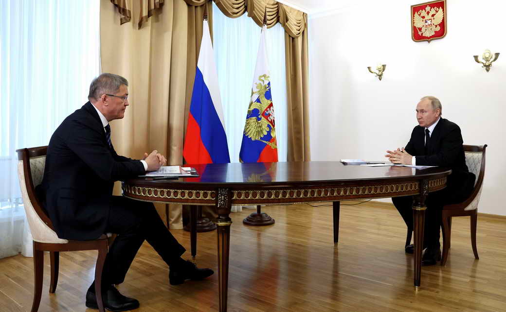 Владимир Путин: Встреча с главой Башкирии Радием Хабировым