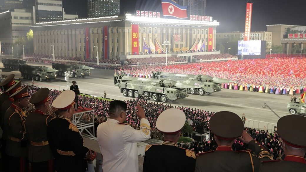 Северная Корея провела самую масштабную демонстрацию ядерного оружия в истории