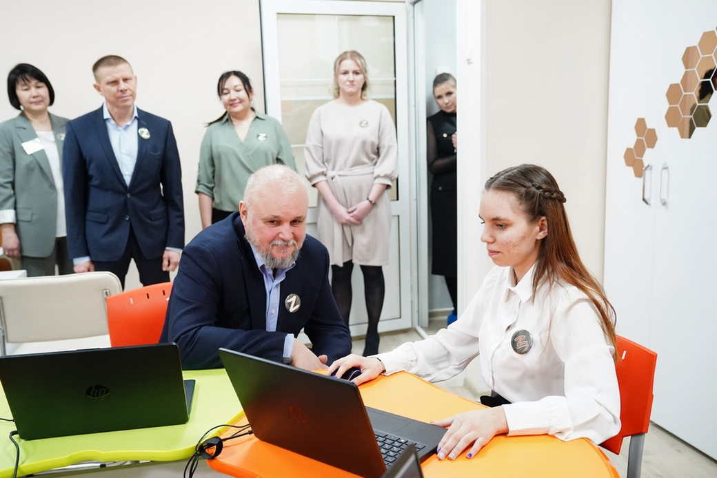 Сергей Цивилев проверил обновленный детский дом в Белове и встретился с представителями Комитета семей воинов Отечества