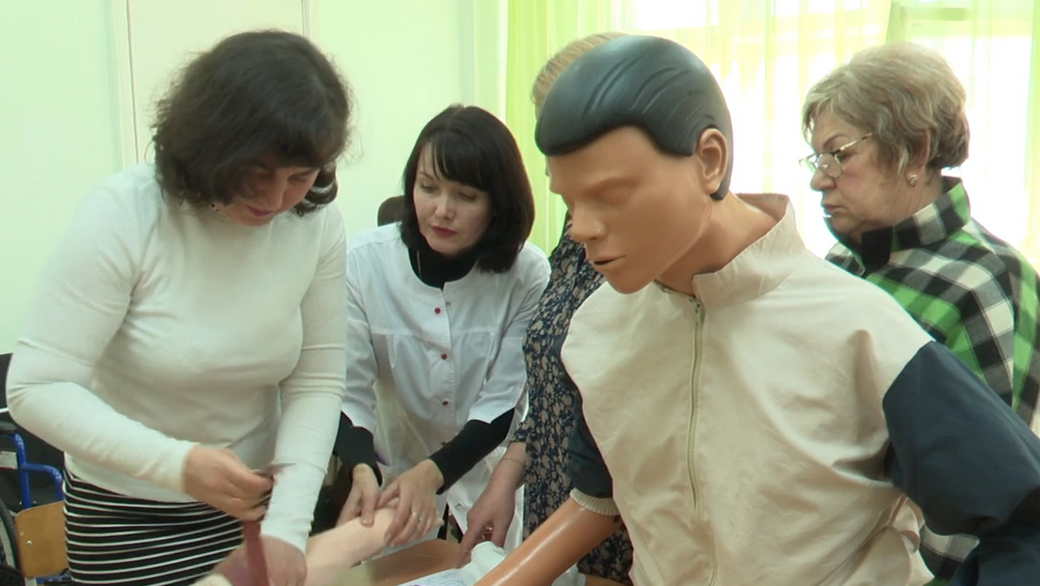 Сергей Цивилев поддержал инициативу обучения жен участников СВО психологической и медицинской помощи
