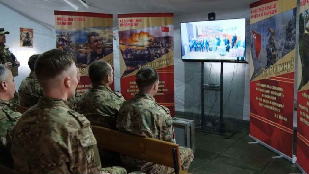 По поручению Сергея Цивилева в КуZбассе организован телемост между участниками СВО и их семьями По поручению Сергея Цивилева в КуZбассе организован телемост между участниками СВО и их семьями