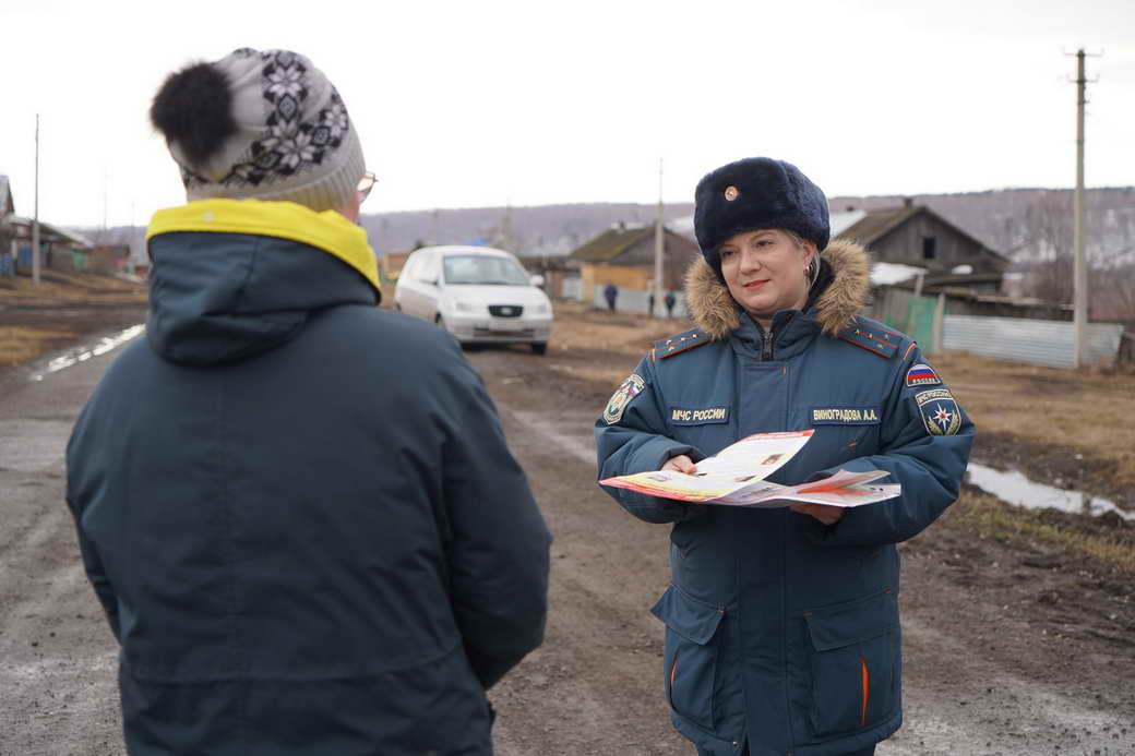 Сергей Цивилев поручил усилить противопожарные меры в муниципалитетах КуZбасса