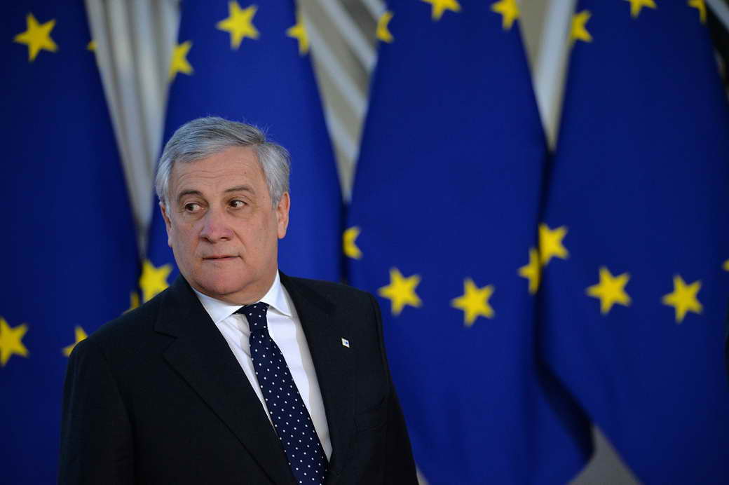 Глава МИД Италии заявил о готовности обсуждать мир на Украине только на 10 условиях Зеленского