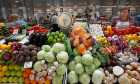 С 1 июля в магазинах перепишут ценники: Какие продукты и товары подорожают, а какие — подешевеют