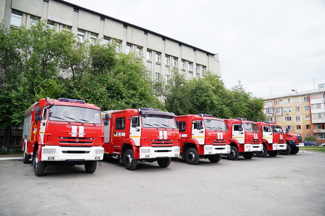 Пожарно-спасательные подразделения КуZбасса получили новую технику