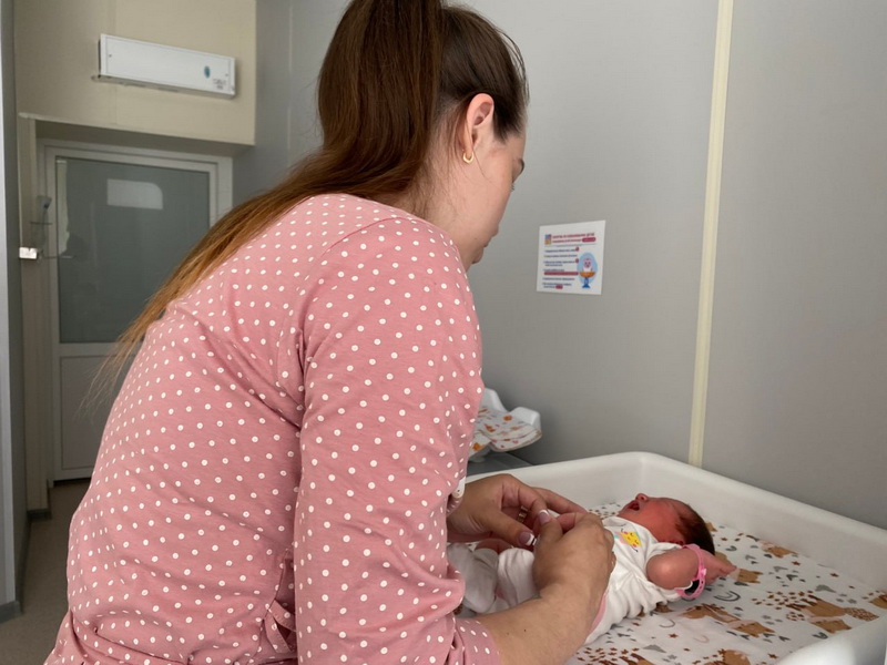 В День России в КуZбассе родилось 42 ребенка