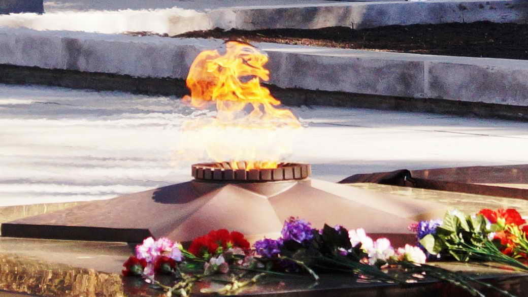 Сегодня в Кемерове и Новокузнецке пройдут церемонии зажжения Вечного огня