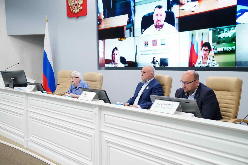 Сергей Цивилев провел заседание Экономического совета при губернаторе КуZбасса