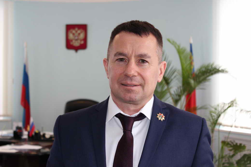 Поздравление главы города Прокопьевска Максима Шкарабейникова с Днем строителя — 2023