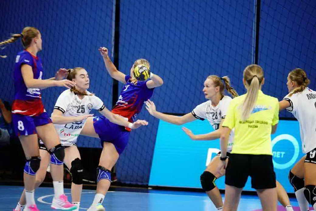КуZбасс впервые принимает женский Суперкубок России по гандболу