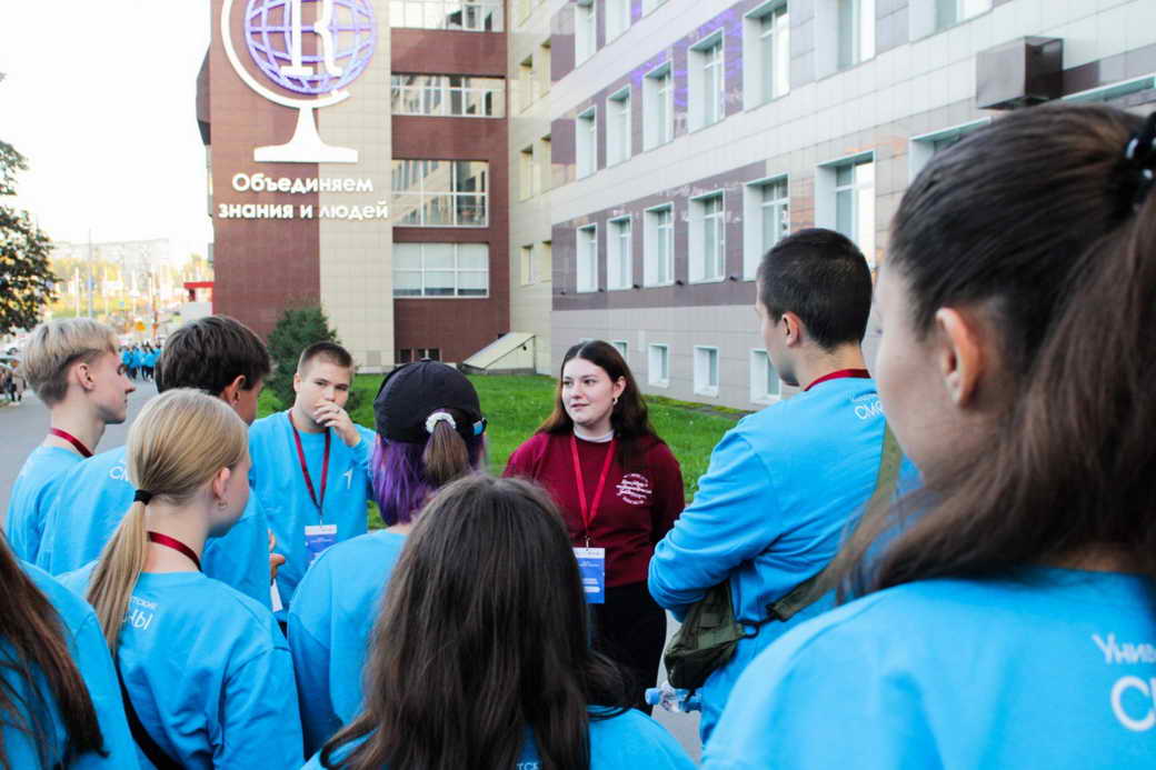 Школьники из Донбасса стали участниками «Университетской смены» в КуZбассе