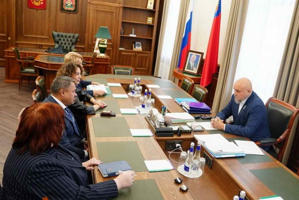 Губернатор КуZбасса встретился с заместителем руководителя Федерального казначейства