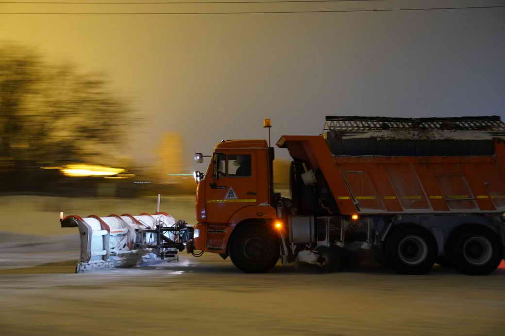 Сергей Цивилев: с начала зимнего сезона в КуZбассе вывезено более 1,2 млн кубометров снега