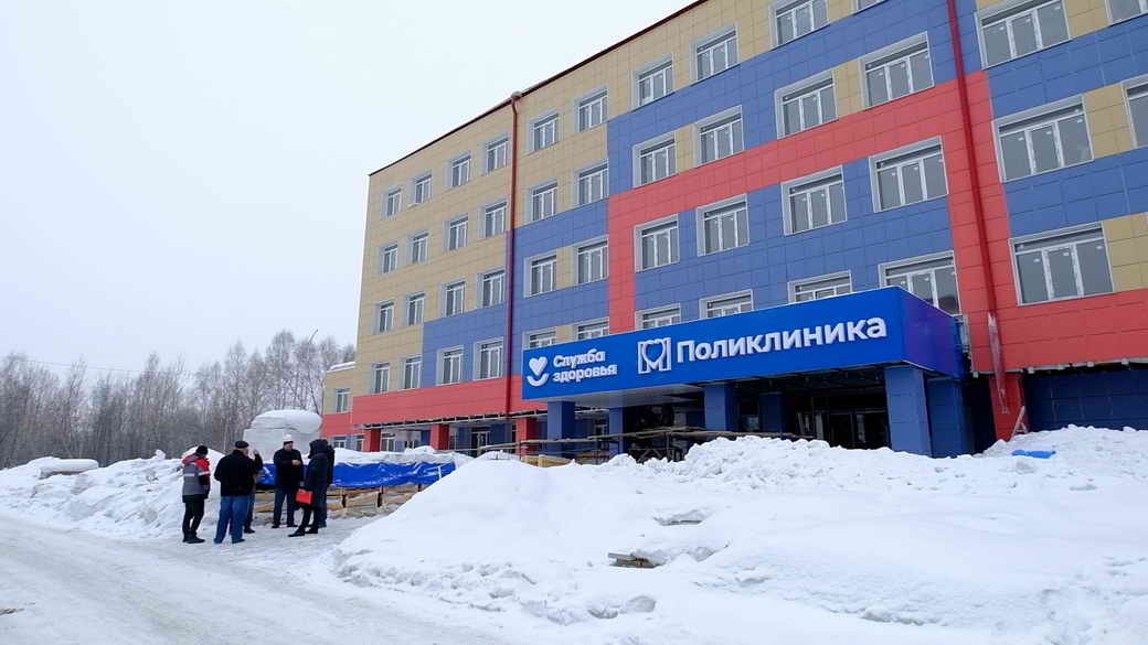 Капитальный ремонт поликлиники в Междуреченске завершится в августе