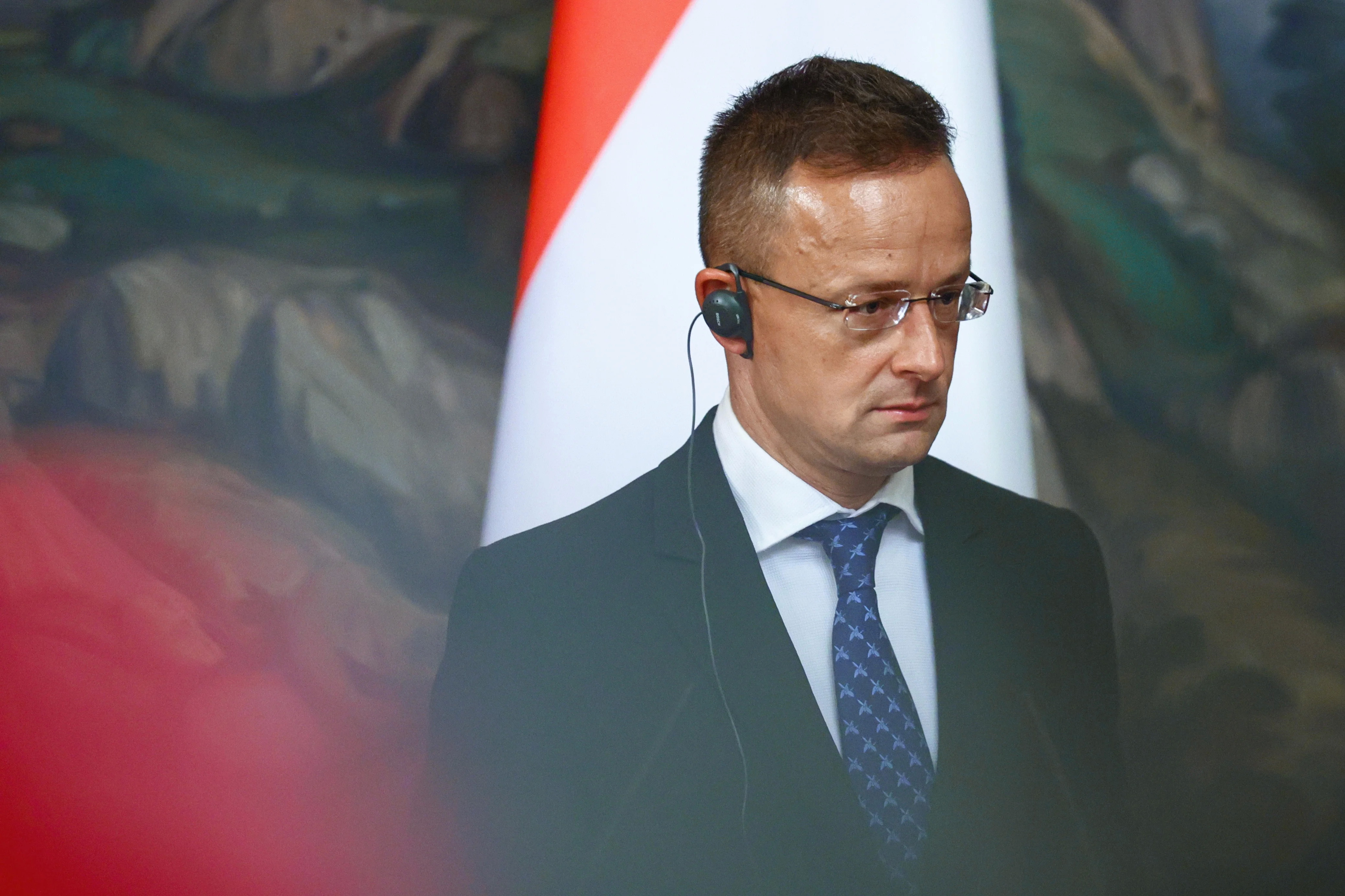 Сийярто: Венгрия не будет блокировать 13-й пакет санкций против России