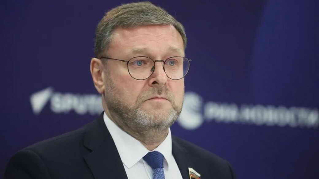 Косачев сравнил протесты в Тбилиси с украинским «майданом»