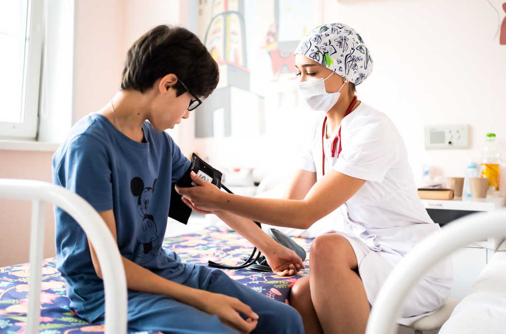 Молодые ученые-кардиологи КуZбасса внедряют инновационные методы лечения детей с пороком сердца