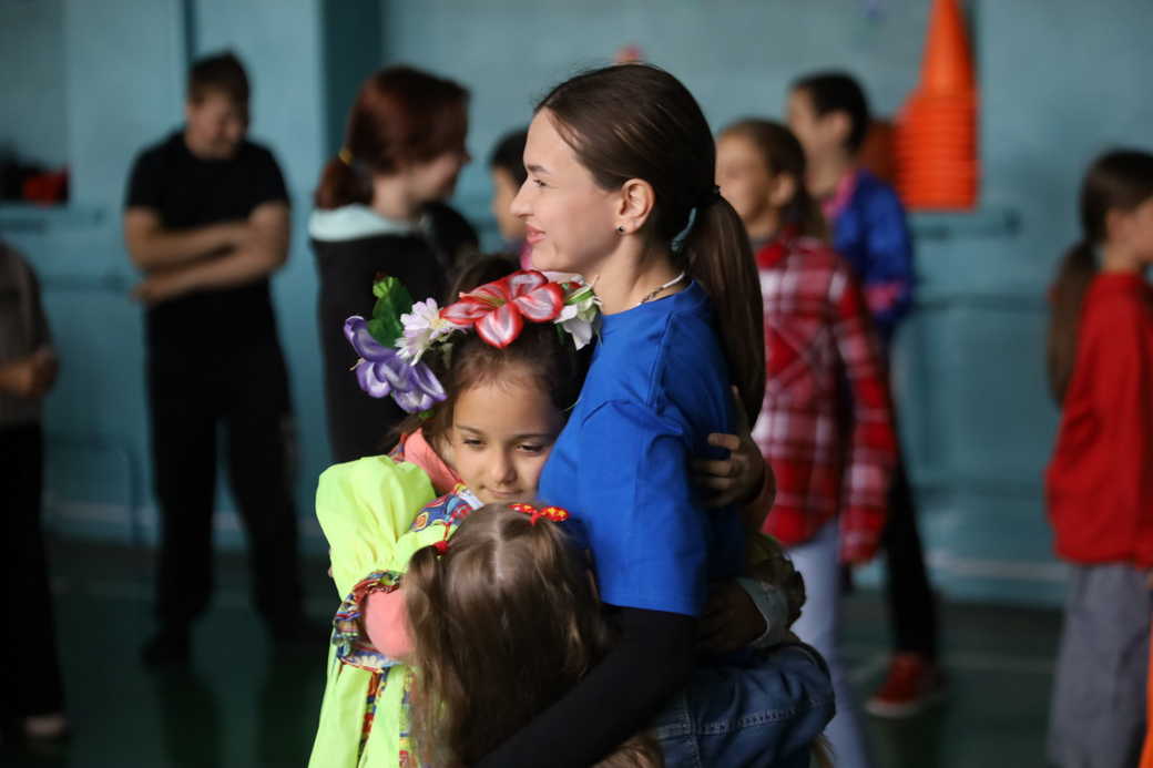В КуZбассе для детей иностранных граждан открылись лингвистические лагеря «Белый журавль»