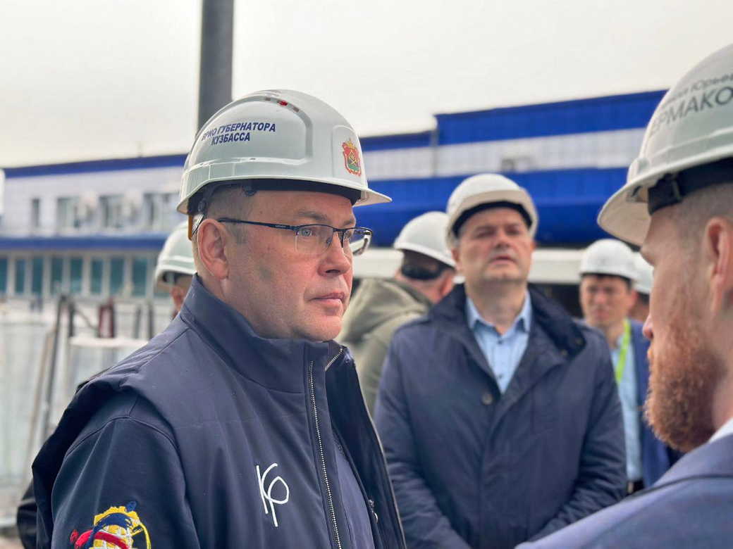 Илья Середюк проверил ход строительства нового здания аэровокзального комплекса в Новокузнецке