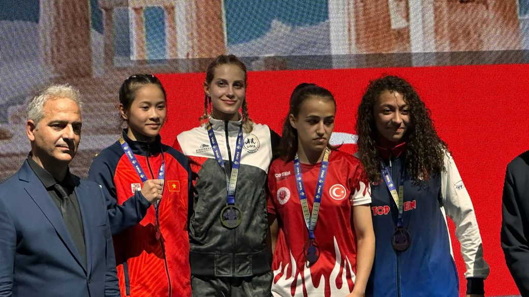 Кузбасские спортсмены принесли в копилку сборной России девять медалей чемпионата мира по муайтай
