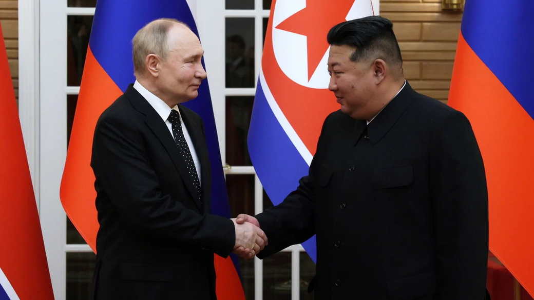 Ким Чен Ын подарил Путину двух охотничьих собак породы пхунсан