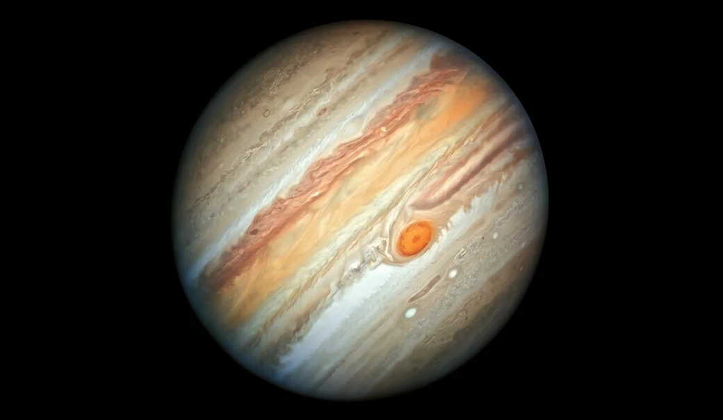 Большое красное пятно Юпитера уменьшается: и вот почему