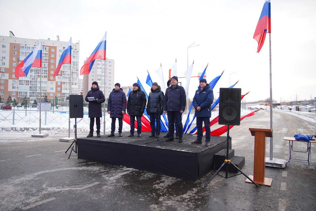 Илья Середюк дал старт движению по новой дороге в Кемерове