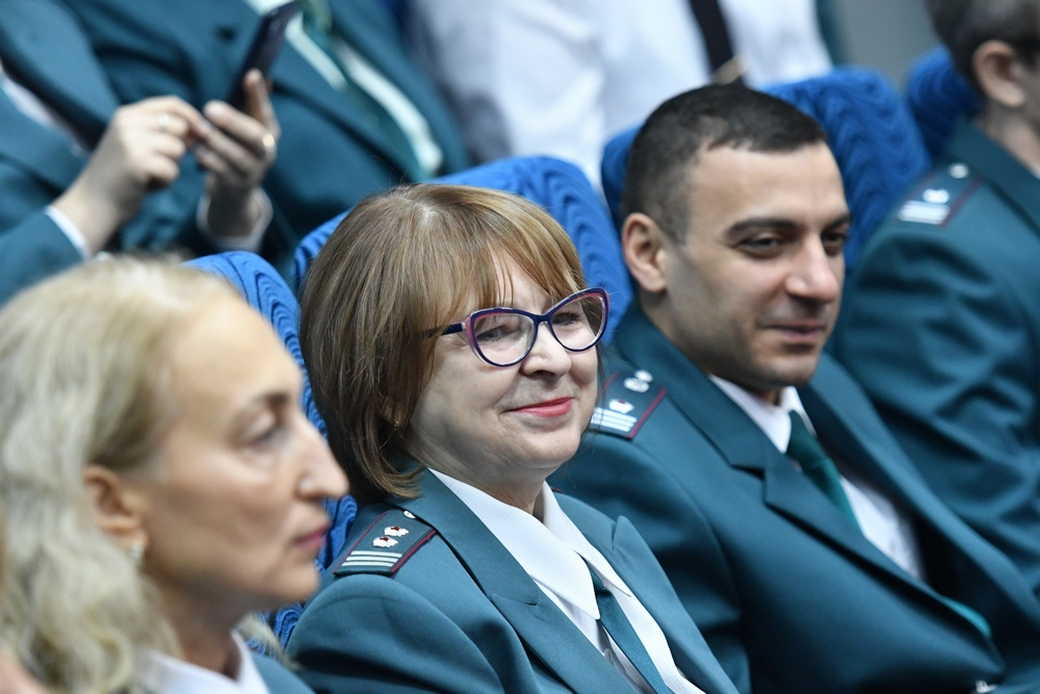 Илья Середюк: налоговая служба Кузбасса обеспечивает финансовую безопасность региона и всей страны Илья Середюк: налоговая служба Кузбасса обеспечивает финансовую безопасность региона и всей страны